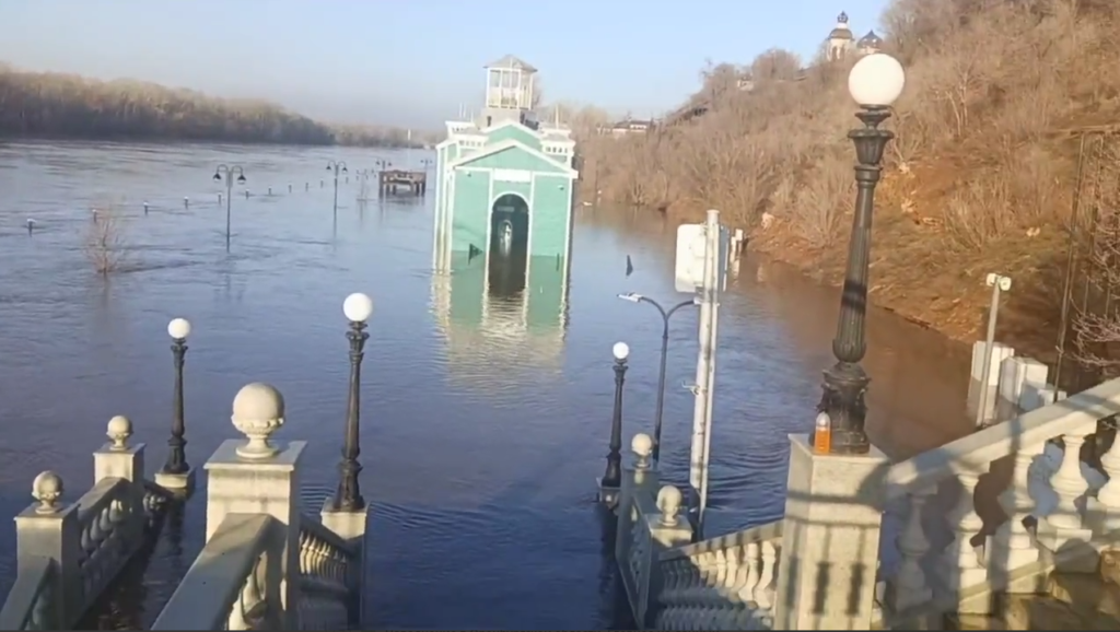 Наводнение в Оренбургской области<br />
