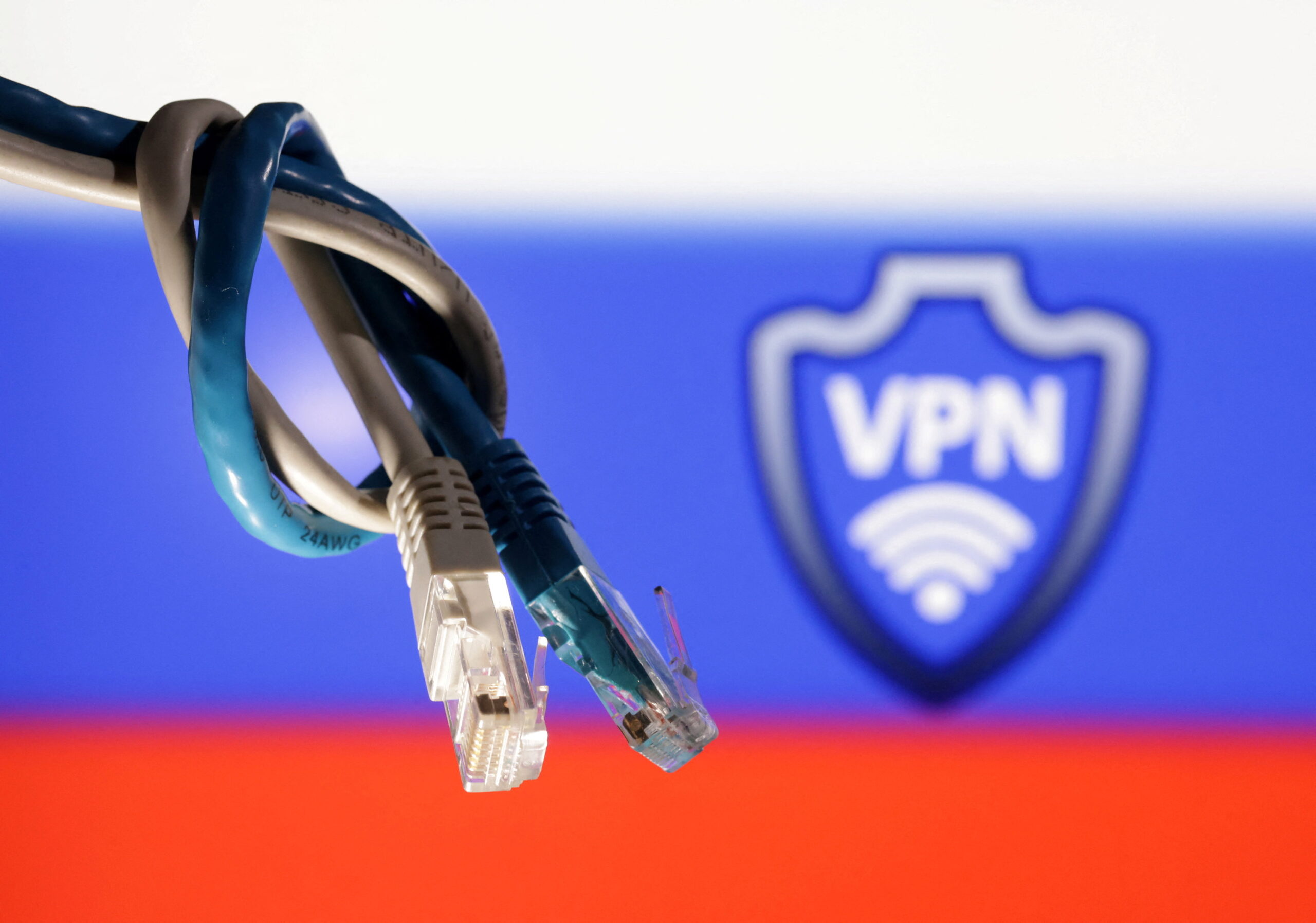 Как выбрать безопасный VPN в 2025 году, как оплатить его из России и что делать, если и он перестанет работать