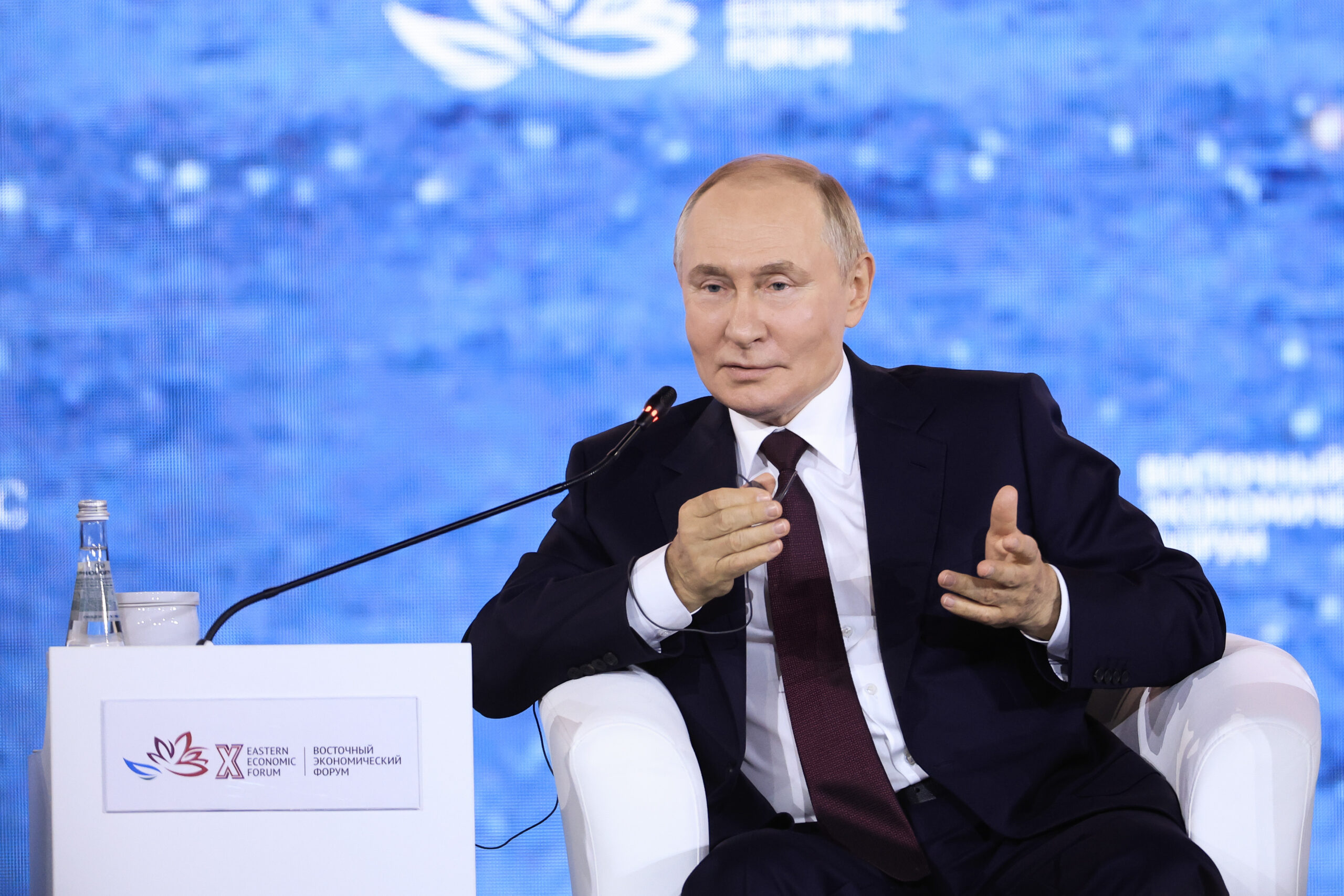 Путин назвал законной целью иностранные войска в Украине