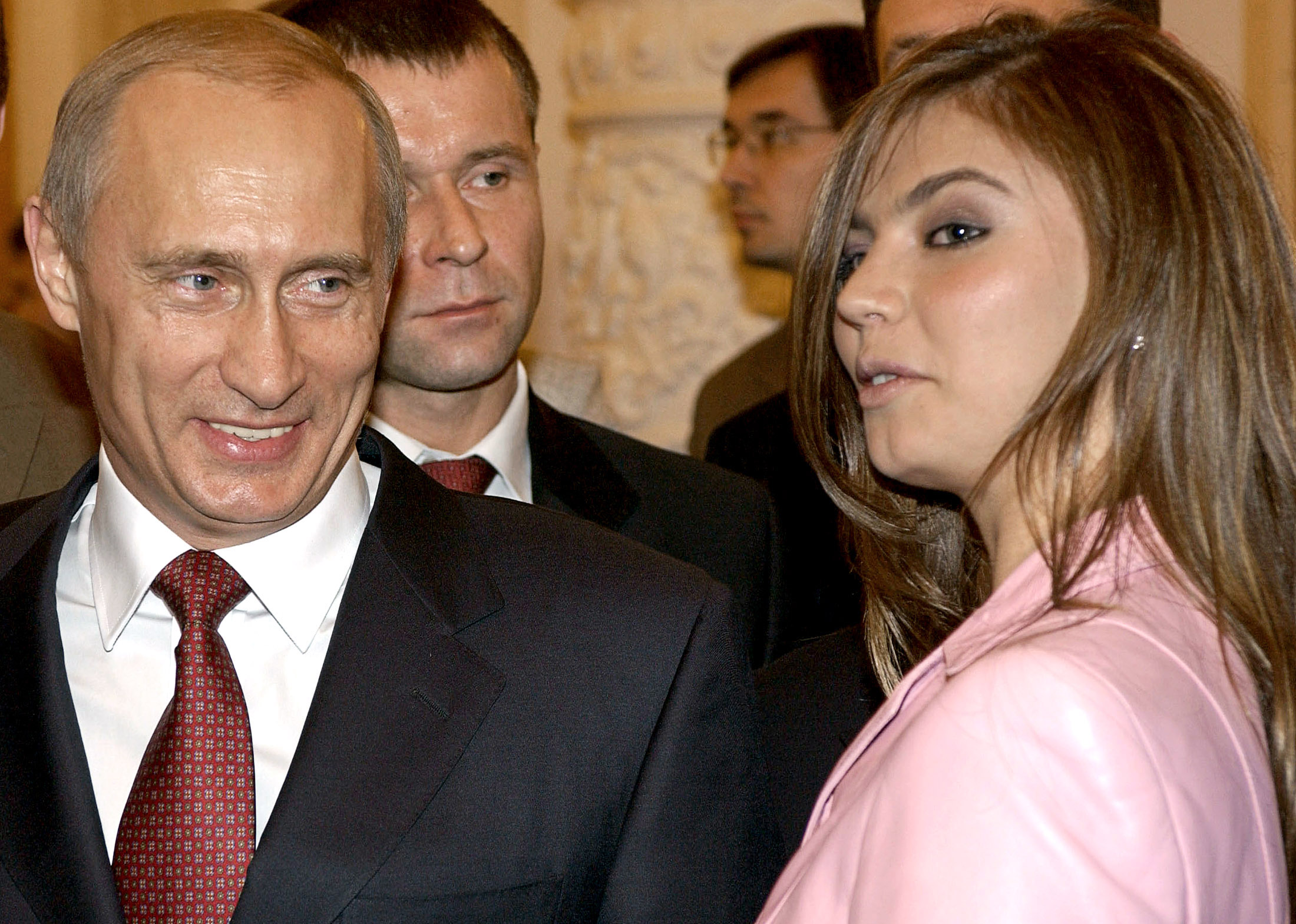 Внебрачные дети Владимира Путина и Алины Кабаевой оформлены по документам как Иван и Владимир Спиридоновы