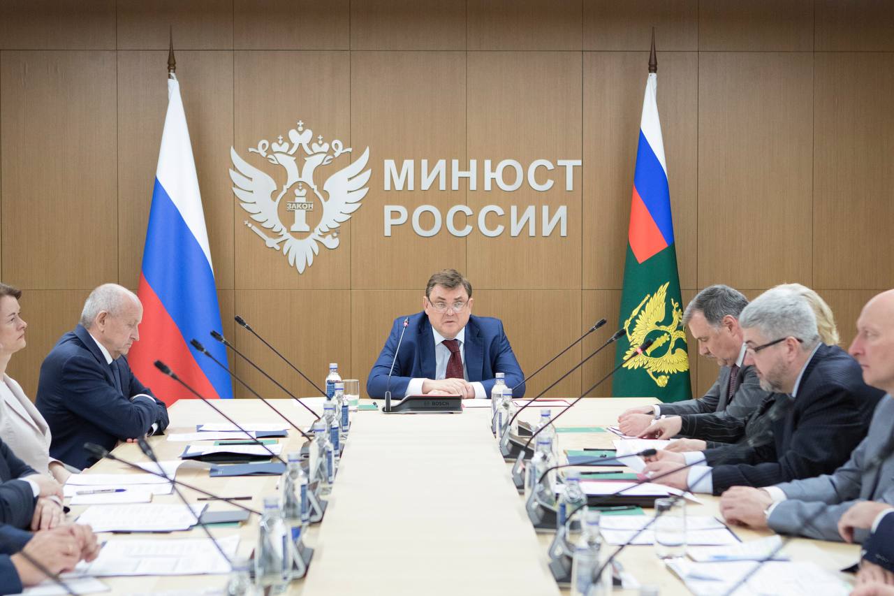 Минюст России внёс в список «иноагентов» четверых журналистов и два интернет-проекта