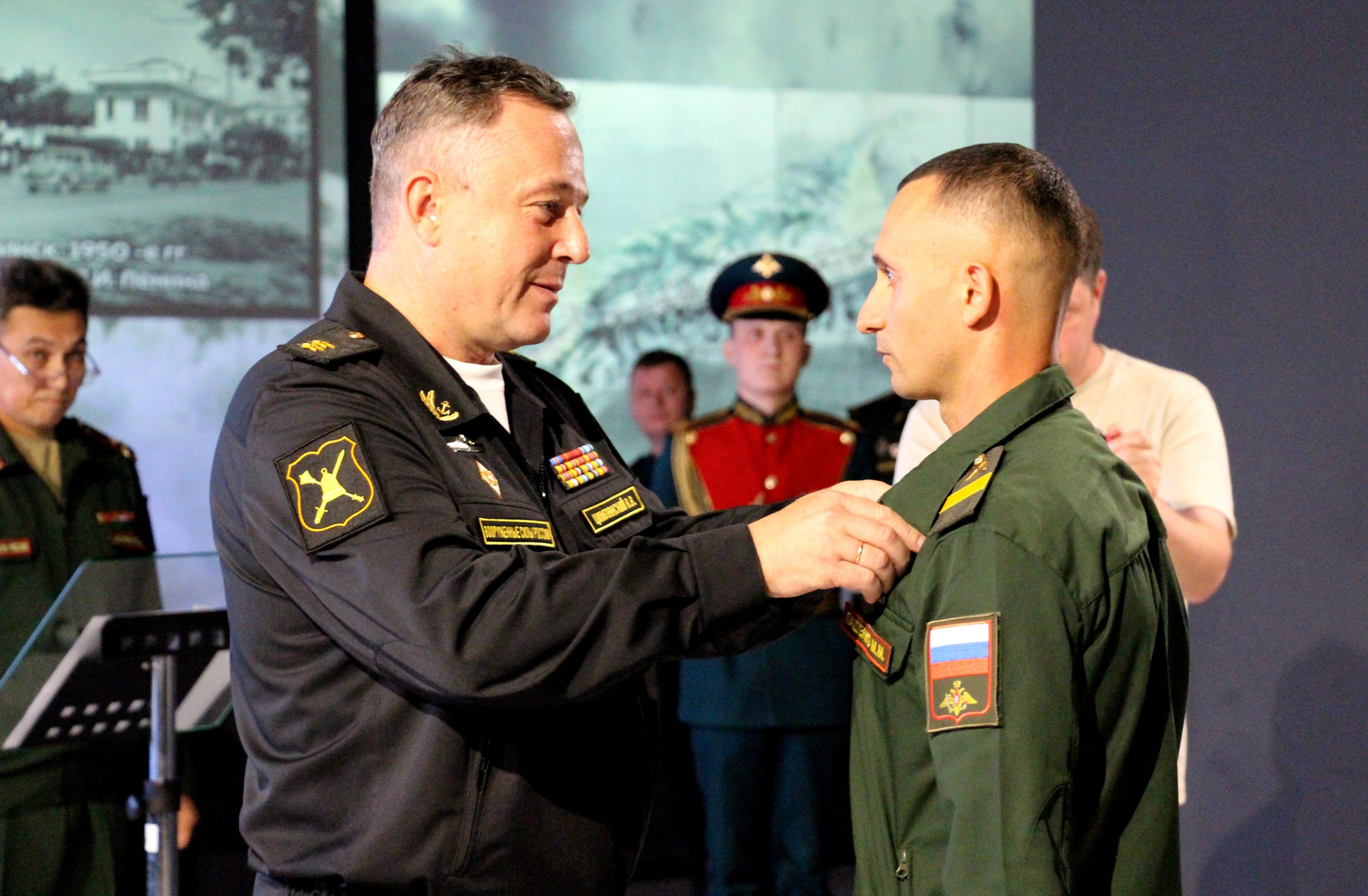 Резервистов в России привлекут к охране объектов энергетики и НПЗ