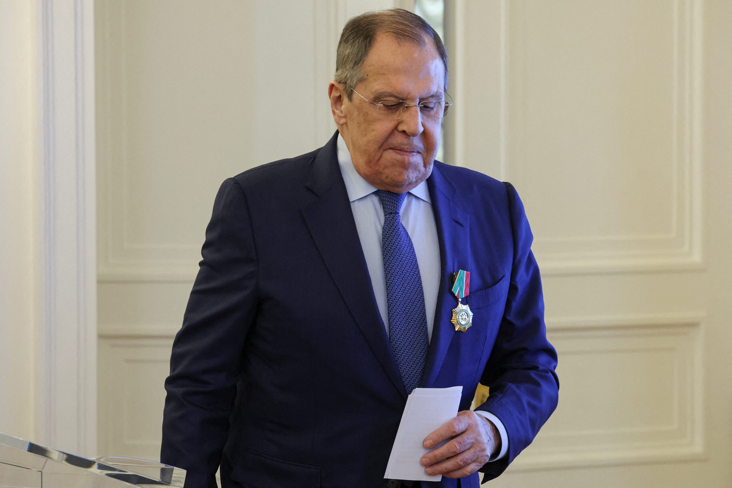 Министр иностранных дел России Сергей Лавров пропускает важные международные встречи после срыва с Путиным и Трампом