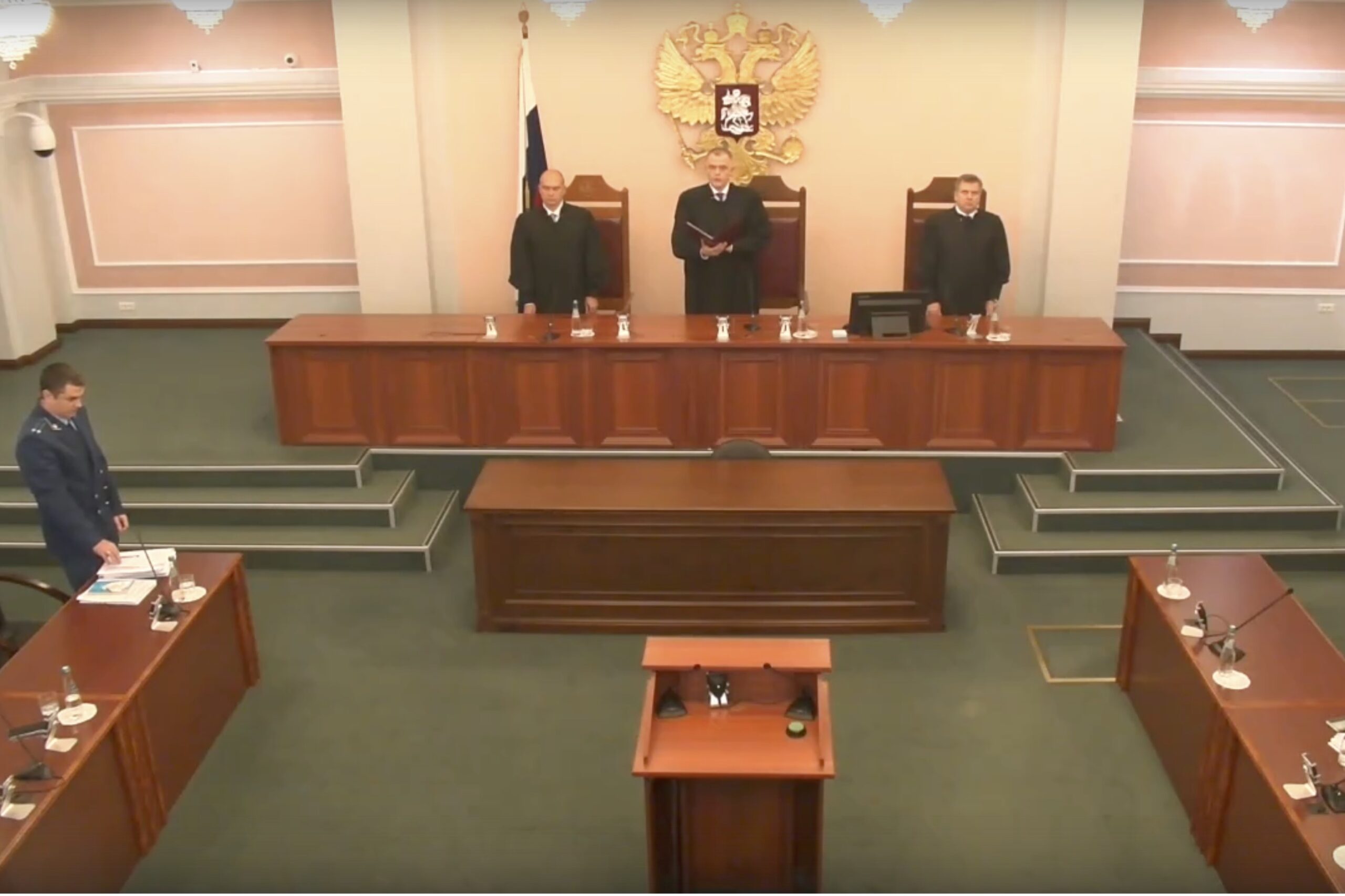 Покупатели квартир, пострадавшие от «эффекта Долиной», записали видеообращение к Путину