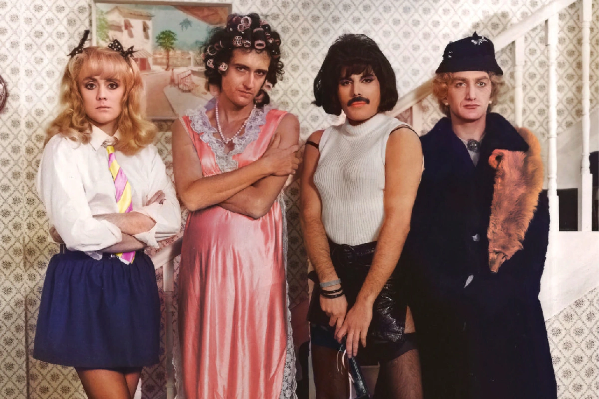 В России признали «пропагандой ЛГБТ» фотографию группы Queen