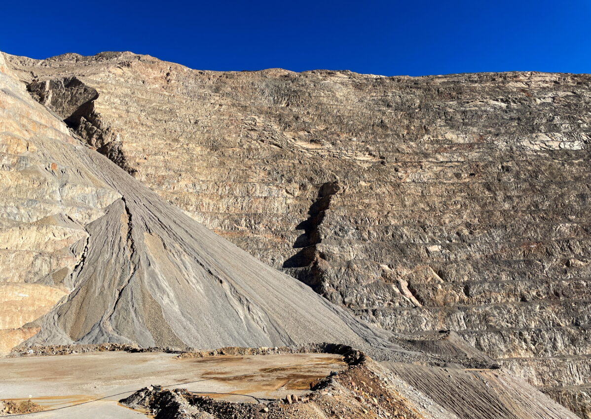 Цены на&nbsp;золото и&nbsp;серебро в&nbsp;начале 2026 года держатся на&nbsp;рекордно высоком уровне