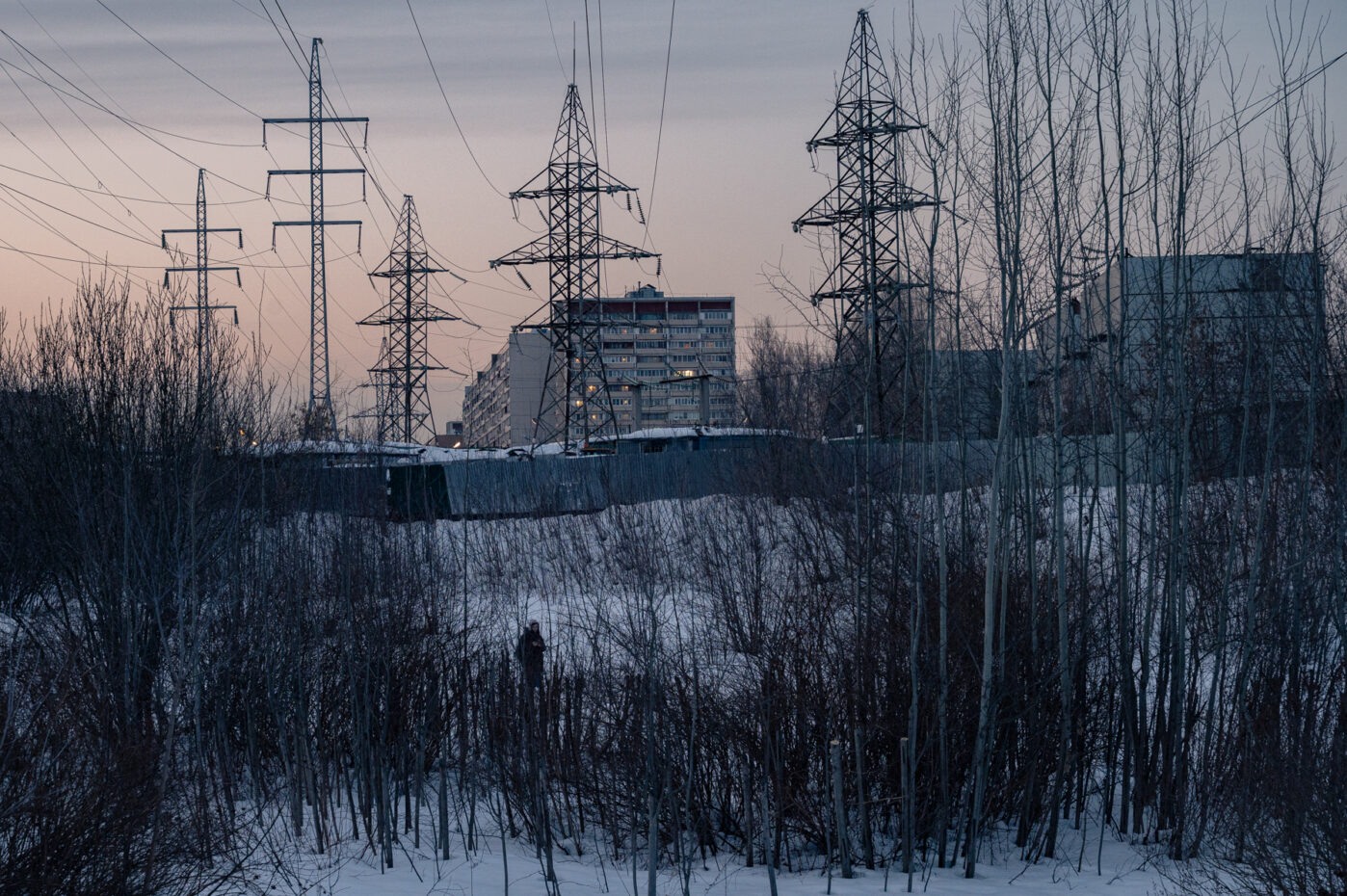 ЛГБТ-людей избивают и шантажируют на «подставных свиданиях», а полиция часто закрывает глаза на насилие