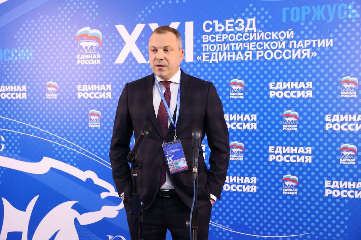 Евгений Попов