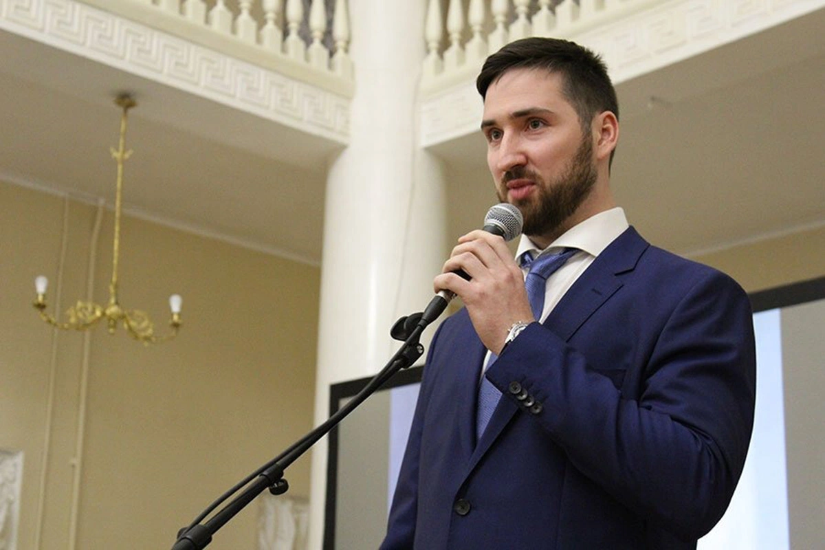 Продавцом «Комсомольской правды» медиахолдингу Алины Кабаевой оказался номинал Владимира Путина